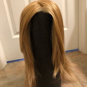 Heat friendly Raquel Welch front lace wig